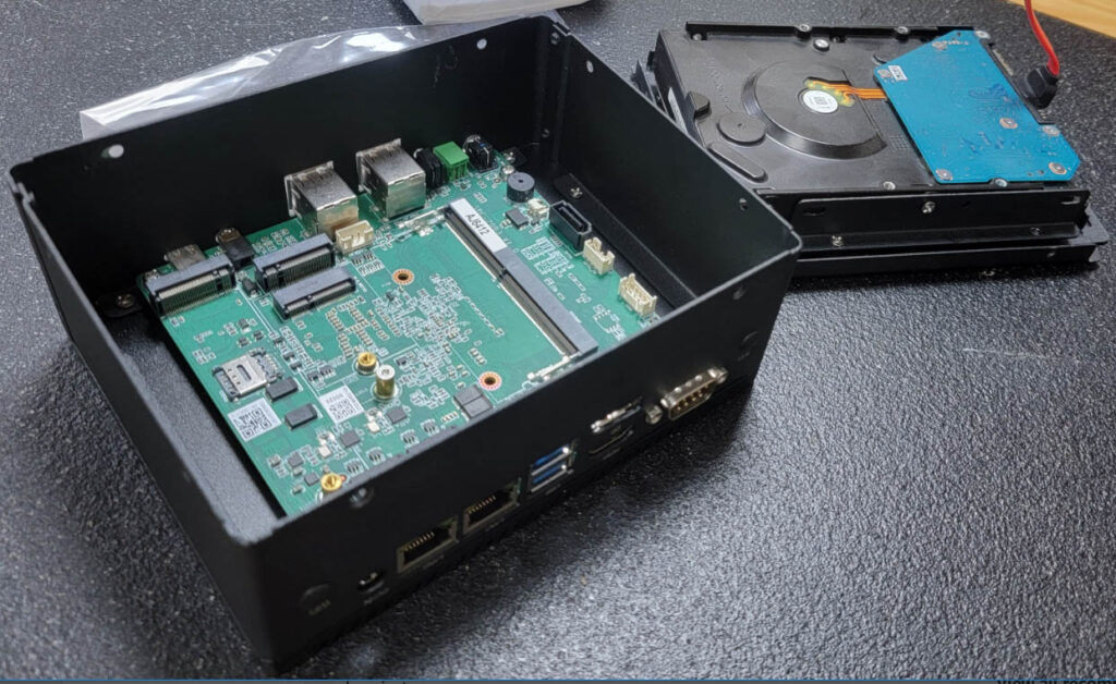 AX-422HBT Fanless Industrial Box PCs with internal 3.5 inch HDD Bay